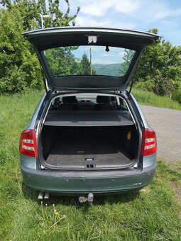 ŠKODA OCTAVIA COMBI DSG 2.0TDi TAŽNÉ ZAŘÍZENÍ R.V.2006 - 17