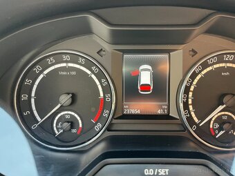 Škoda Octavia RS 2.0TDI ČR - 17