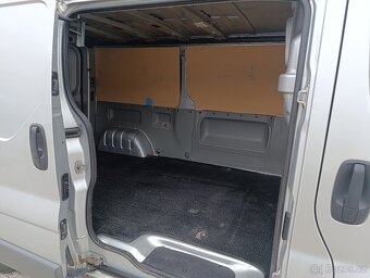 Renault Trafic Long - 17