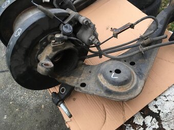 hyundai santa fe 2.0 crdi 83kw 2005 náhradní díly - 17