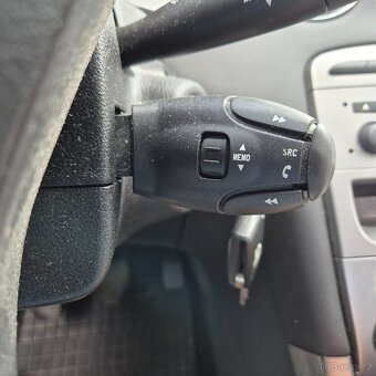 Peugeot 308 - 17