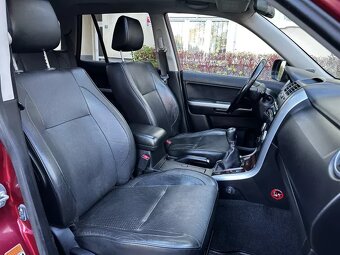 Suzuki Grand Vitara 1.9 DDiS 95kW Kůže Xenony Šíbr Tažné 2t - 17