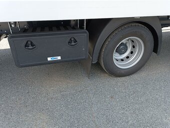 Iveco Daily 72C18 P/A 3,0D skříň, čelo,r.v. 2024 Zánovní vůz - 17