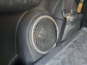 Mitsubishi Outlander - 17