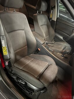 BMW e91 320d - 17