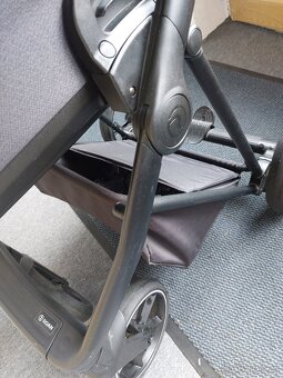 Roan ivi black - 17