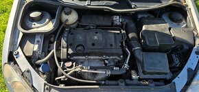 Peugeot 206CC, 1,6i 80kW, velmi pěkný stav - 17