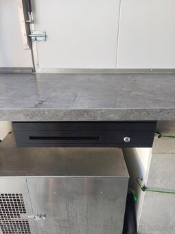 Prodám pojízdnou prodejnu - 17