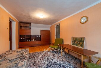Rodinný dům 5+1, 189 m², Mukařov – ideální pro bydlení i rek - 17
