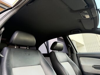 Škoda Octavia RS 1.8t 132kW rok 2003 - 17