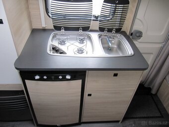 Prodám karavan Caravelair Family 466,r.v.2022 + plachta - 17
