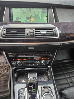 BMW GT530d N57 180kw plný servis 2009rv - 17
