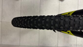 Horské kolo SPECIALIZED, rám XL, kola 29", pro jezdce od 18 - 17