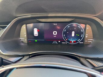 Škoda Octavia 4 RS 2.0 TDI 147kW DSG Matrix LED Navi Keyless - 17