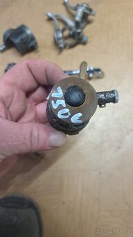 pačky,prepínač svetla, - 17