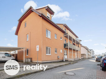 Prodej bytu 1+kk 30 m2 a terasou 24 m2 ve Slavkově u Brna - 17