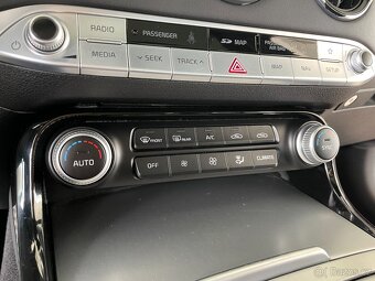 Kia Stinger 3,3TGDI V6,4WD,Max.Výbava - 17
