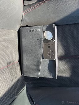 Renault Espace 2.0 DCI  7 Míst - 17