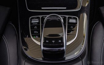 Mercedes-Benz E220d AMG W213 - 17