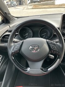 Toyota CH-R, Hybrid 1.8, 2019, MAX Vybava - 17