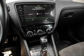 Škoda Octavia Combi 2.0 TDI RS DSG - 17