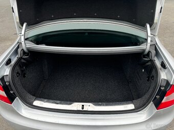 Škoda Superb 2.0 TDI 103Kw 4x4,ČR,Automat,Bixenon,Navigace - 17