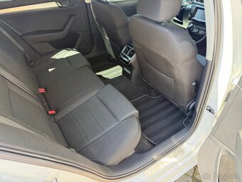 Škoda Superb 3 combi 2.0tdi 110kw Ambition PLUS nová STK - 17