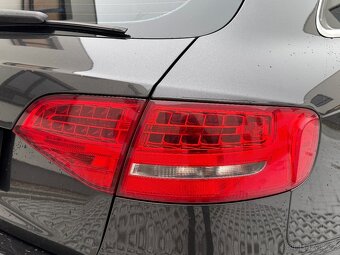 Audi A4 B8 Avant 2.0 TDi • S-line • Model 2010 • 2 x klíč • - 17