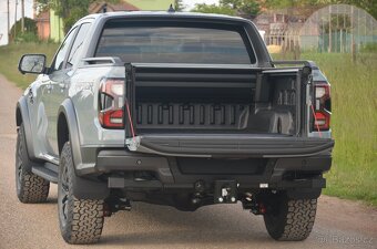 Ford RANGER RAPTOR 2.0 TDCi Ecoblue BiTurbo šedý - 17