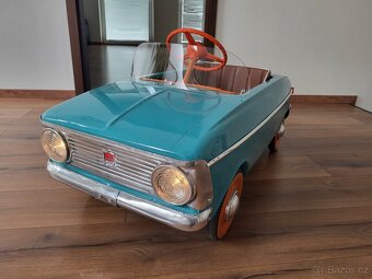 Šlapaci autíčko moskvič - dovoz - 17