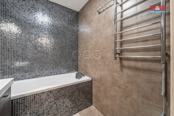Prodej bytu 3+1, 80 m², Praha, ul. Bellušova - 17