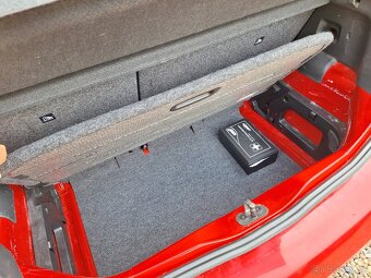 Volkswagen UP 1.0 MPi 44KW Klimatizace, 5dveří, Tempomat - 17