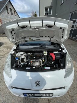 PEUGEOT PARTNER TEPEE 1.6HDi-TAŽNÉ- - 17
