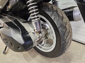 Kymco Xciting 500i R - 17