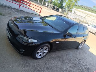 BMW F11 520D - 17