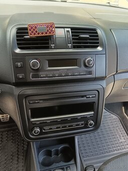 fabia 2 combi facelift  1.6.tdi 77kw r.v.2014 - 17