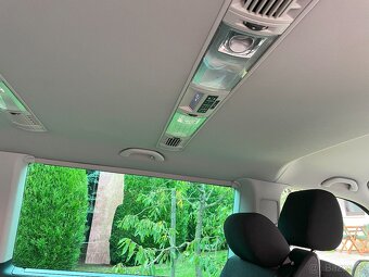 VW Multivan T6 110kw 4x4 DSG 4Motion 2.0 TDI LED dvoubarevný - 17