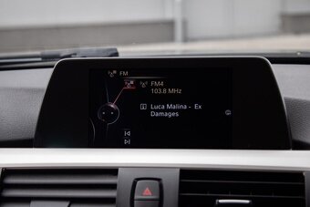 BMW rad 3 Touring 320d AT/8 - 17