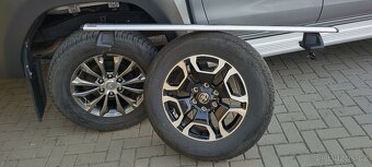 Toyota Hilux 2.8 I D-4D Executive 4x4 A/T , Hardtop, DPH - 17