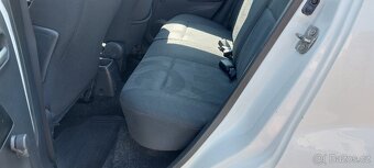 Opel Agila 1,0 benzin 2010 - 17