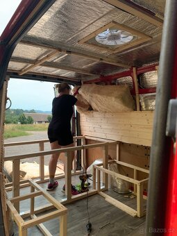 Obytná dodávka - Ford Transit L2H2 - 17