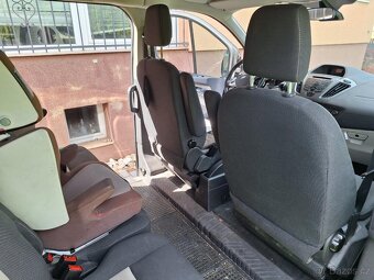 Ford Tourneo Custom 2.2 TDCi - 17