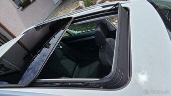 Škoda Octavia, 1,6 TDi 81 kW, DSG PANORAMA - 17