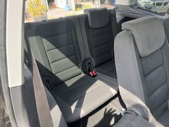 Volkswagen Touran, 1.4 TSI, 7 míst, r.v.2012 - 17