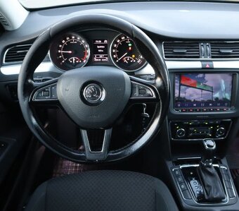 Škoda Superb II Facelift 2.0 TDI 103 kW DSG Edition - 17