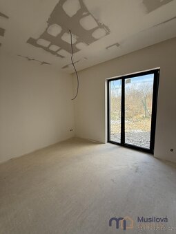 Prodej rodinného domu 150 m, pozemek 700 m - 17
