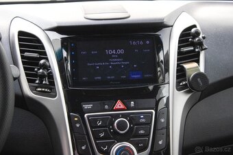 Hyundai i30 CW 1.6i CRDi VGT Family - 17