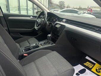 Volkswagen Passat  2022 - 17