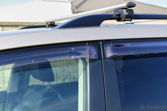 Toyota Land Cruiser LC200 - 17