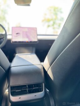 TESLA model 3 LONG RANGE 324KW, TEP. ČERPADLO, REFRESH 2021 - 17